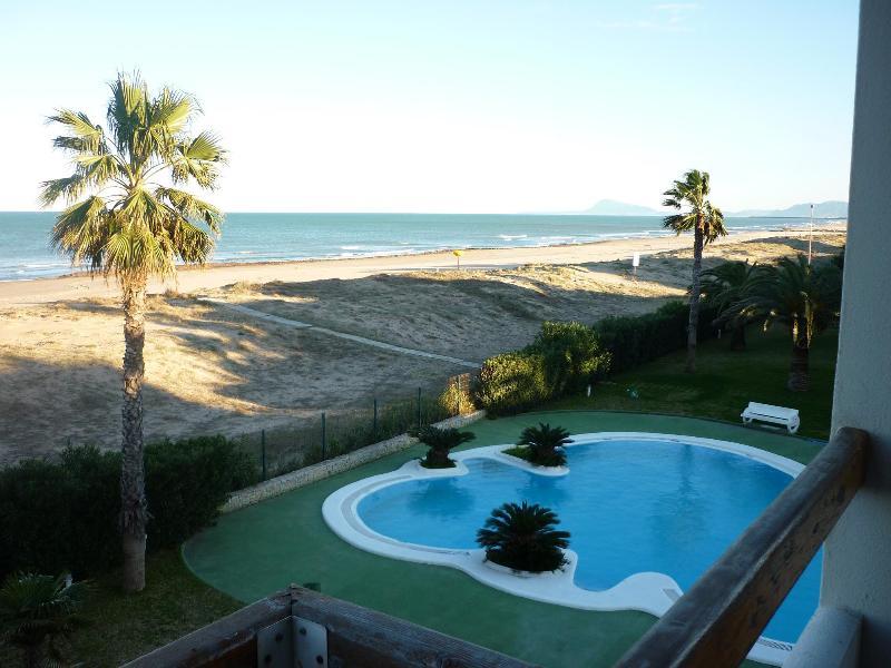 Apartamentos R.C. Deltamar I Playa De Xeraco Luaran gambar